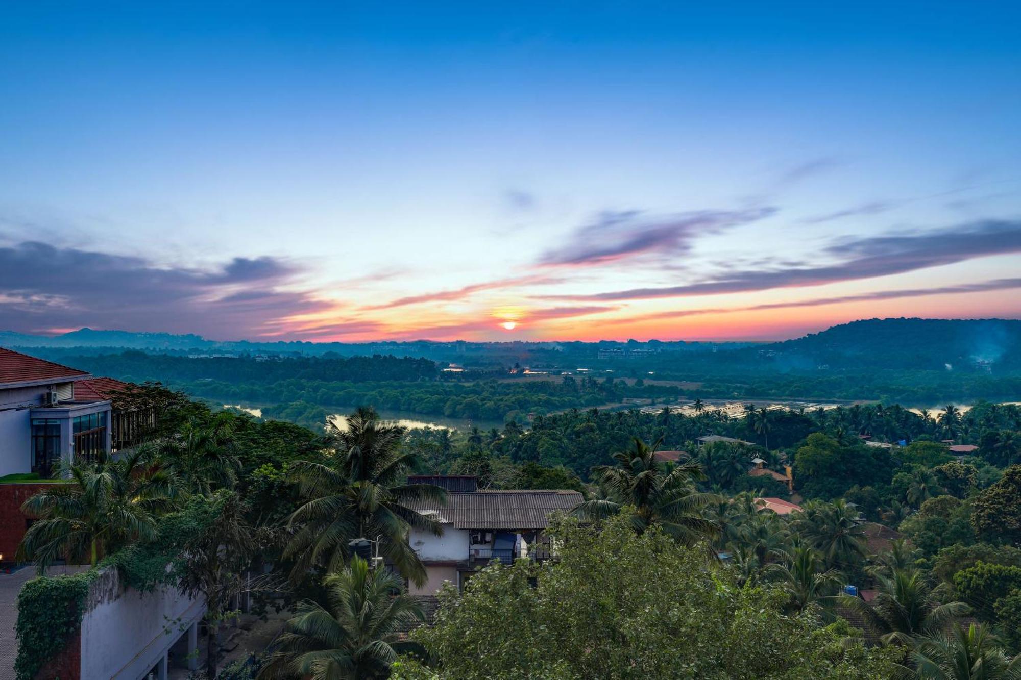 Grand Mercure Goa Candolim - An Accor Hotels Brand Extérieur photo