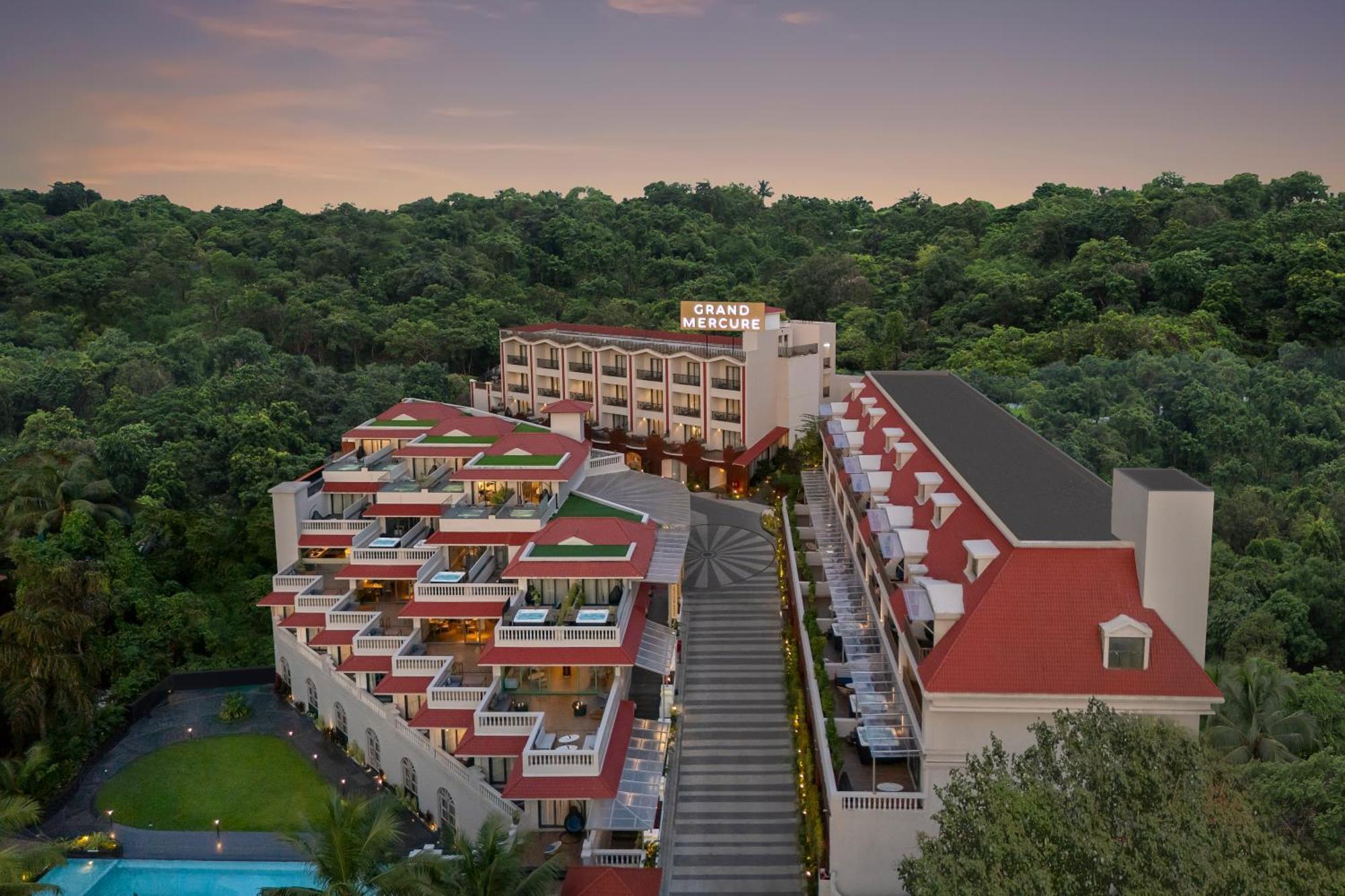 Grand Mercure Goa Candolim - An Accor Hotels Brand Extérieur photo
